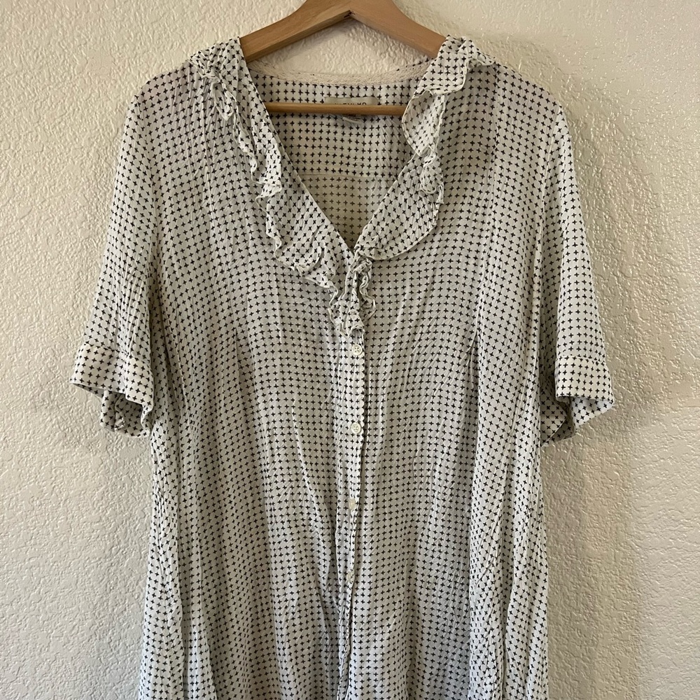 Anthropologie float tunic